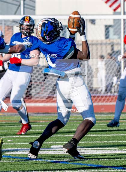 Thumbnail 2 in Sacramento Optimist All-Star Football North vs South photogallery.