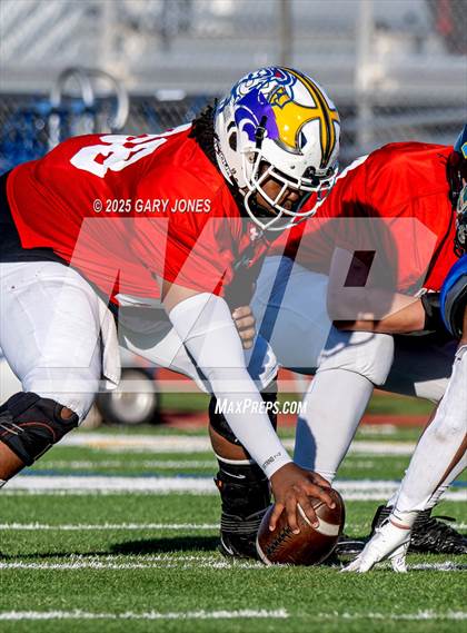 Thumbnail 3 in Sacramento Optimist All-Star Football North vs South photogallery.