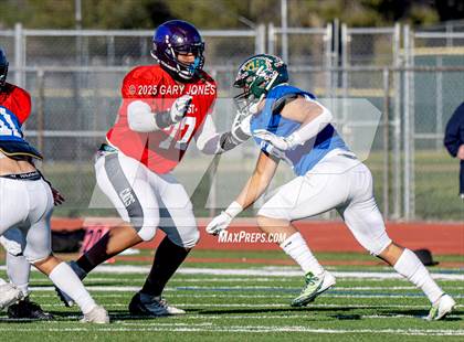Thumbnail 2 in Sacramento Optimist All-Star Football North vs South photogallery.