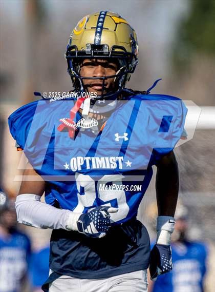Thumbnail 2 in Sacramento Optimist All-Star Football North vs South photogallery.