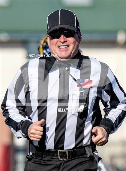 Thumbnail 2 in Sacramento Optimist All-Star Football North vs South photogallery.