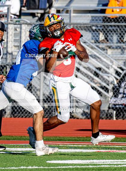 Thumbnail 1 in Sacramento Optimist All-Star Football North vs South photogallery.