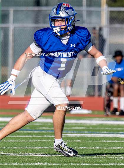 Thumbnail 1 in Sacramento Optimist All-Star Football North vs South photogallery.