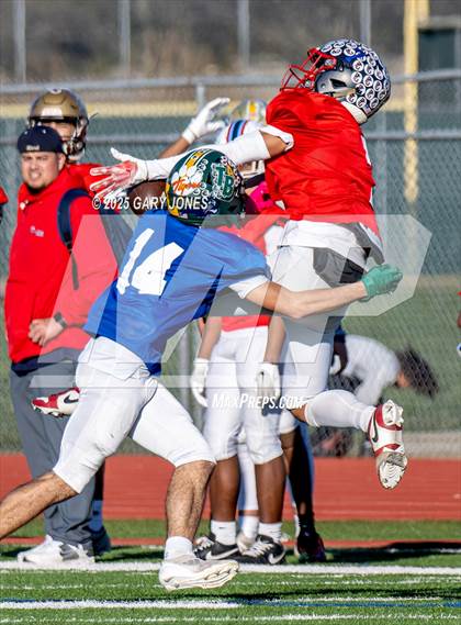 Thumbnail 3 in Sacramento Optimist All-Star Football North vs South photogallery.