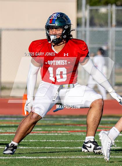 Thumbnail 1 in Sacramento Optimist All-Star Football North vs South photogallery.