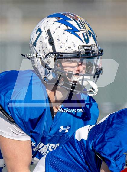 Thumbnail 2 in Sacramento Optimist All-Star Football North vs South photogallery.