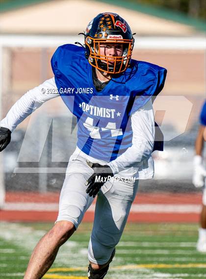 Thumbnail 1 in Sacramento Optimist All-Star Football North vs South photogallery.