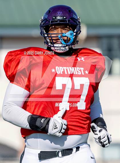 Thumbnail 1 in Sacramento Optimist All-Star Football North vs South photogallery.