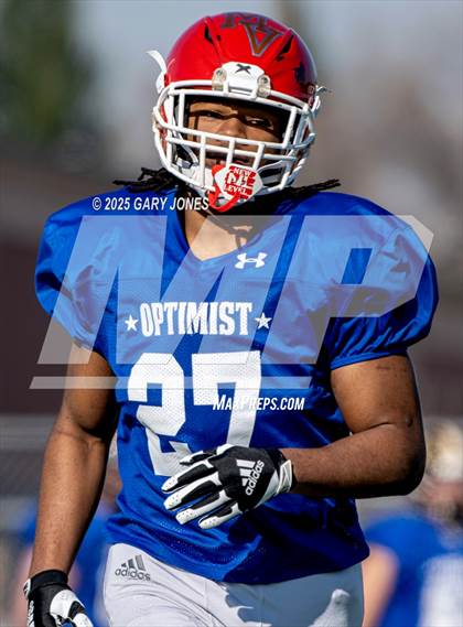 Thumbnail 1 in Sacramento Optimist All-Star Football North vs South photogallery.