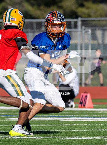 Thumbnail 1 in Sacramento Optimist All-Star Football North vs South photogallery.