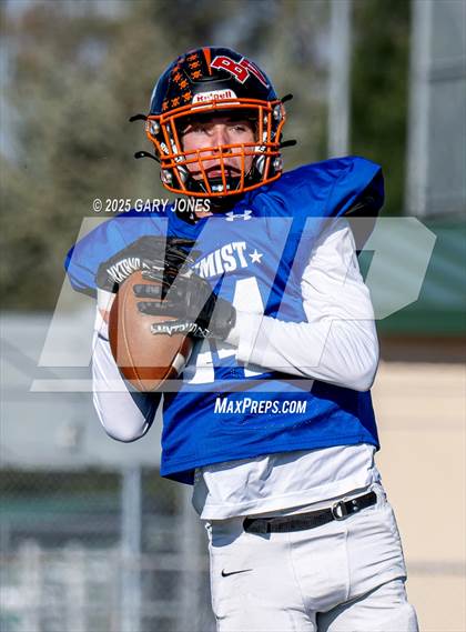 Thumbnail 1 in Sacramento Optimist All-Star Football North vs South photogallery.