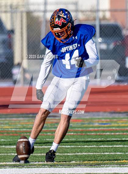 Thumbnail 3 in Sacramento Optimist All-Star Football North vs South photogallery.