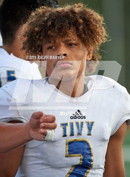 Thumbnail 2 in Kerrville-Tivy @ Boerne-Champion photogallery.
