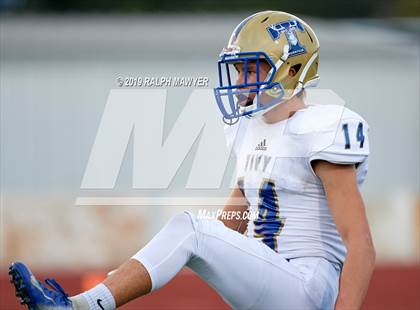 Thumbnail 2 in Kerrville-Tivy @ Boerne-Champion photogallery.
