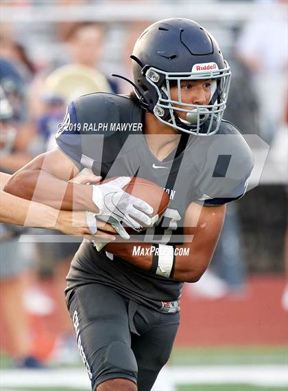 Thumbnail 2 in Kerrville-Tivy @ Boerne-Champion photogallery.
