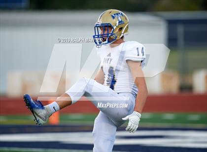 Thumbnail 3 in Kerrville-Tivy @ Boerne-Champion photogallery.
