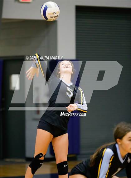 Thumbnail 3 in St. John Paul II Academy @ Calvary Christian Academy photogallery.