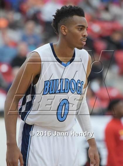 Thumbnail 3 in Centennial vs. Taft (Big City Showdown) photogallery.