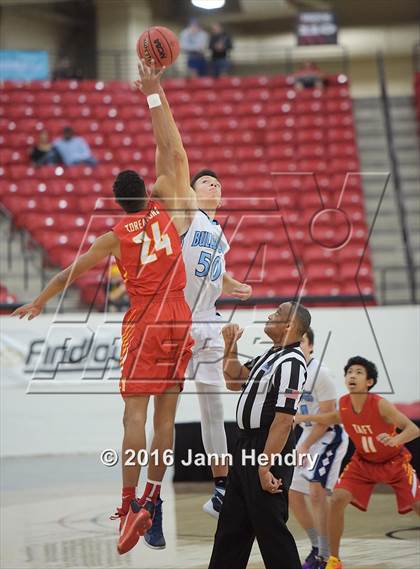 Thumbnail 1 in Centennial vs. Taft (Big City Showdown) photogallery.