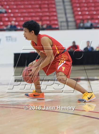 Thumbnail 2 in Centennial vs. Taft (Big City Showdown) photogallery.