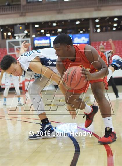 Thumbnail 1 in Centennial vs. Taft (Big City Showdown) photogallery.
