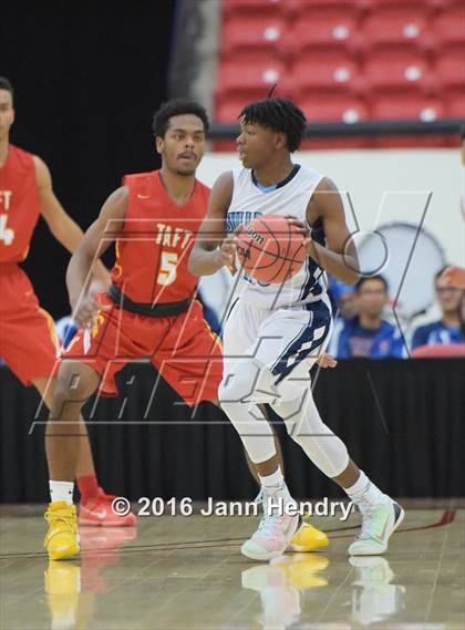 Thumbnail 1 in Centennial vs. Taft (Big City Showdown) photogallery.