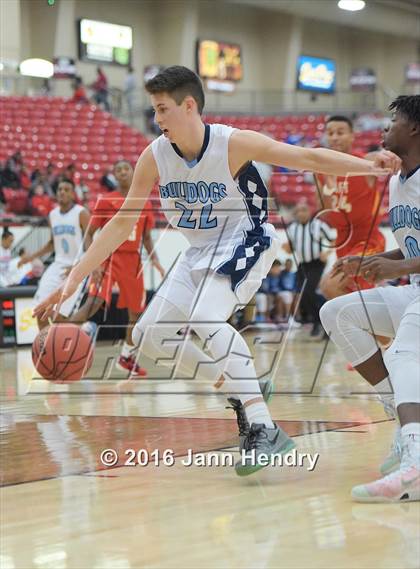 Thumbnail 3 in Centennial vs. Taft (Big City Showdown) photogallery.