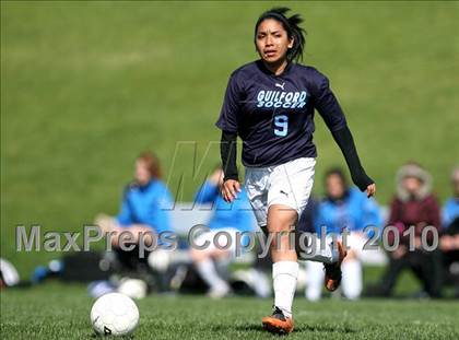 Thumbnail 3 in Guilford vs Harlem photogallery.
