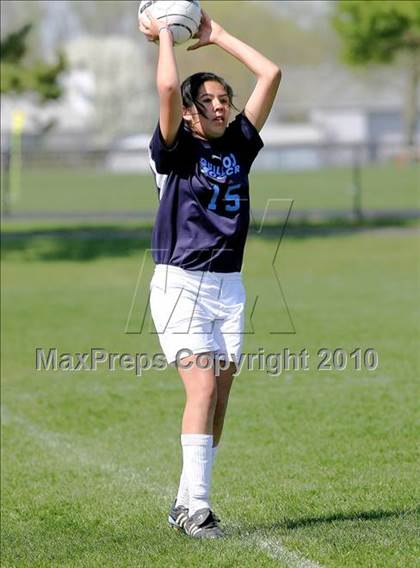 Thumbnail 3 in Guilford vs Harlem photogallery.