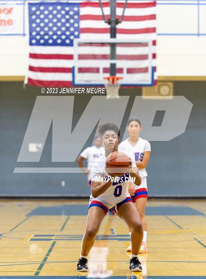 Thumbnail 3 in San Leandro vs. Clayton Valley Charter photogallery.