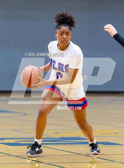 Thumbnail 1 in San Leandro vs. Clayton Valley Charter photogallery.