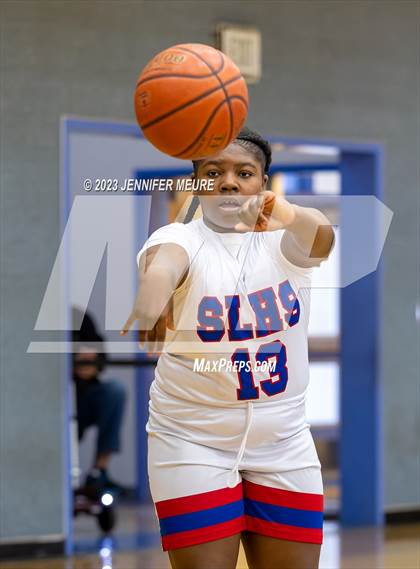 Thumbnail 2 in San Leandro vs. Clayton Valley Charter photogallery.