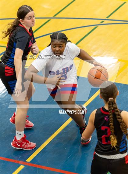 Thumbnail 2 in San Leandro vs. Clayton Valley Charter photogallery.