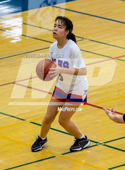 Thumbnail 3 in San Leandro vs. Clayton Valley Charter photogallery.