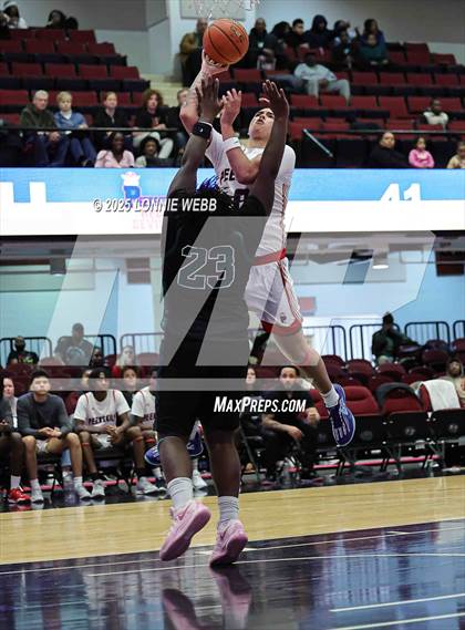 Thumbnail 1 in Woodlands vs Peekskill (Slam Dunk Showcase) photogallery.