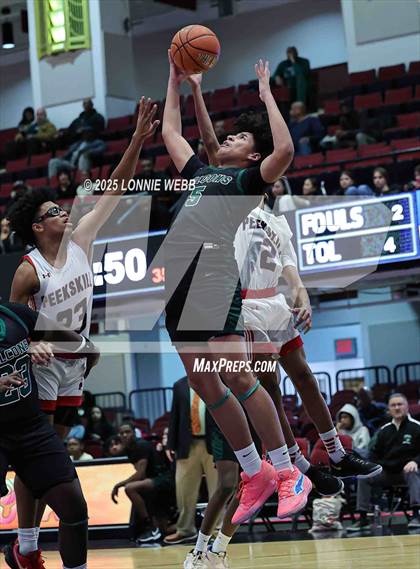 Thumbnail 1 in Woodlands vs Peekskill (Slam Dunk Showcase) photogallery.