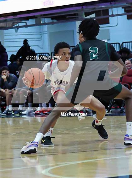 Thumbnail 2 in Woodlands vs Peekskill (Slam Dunk Showcase) photogallery.