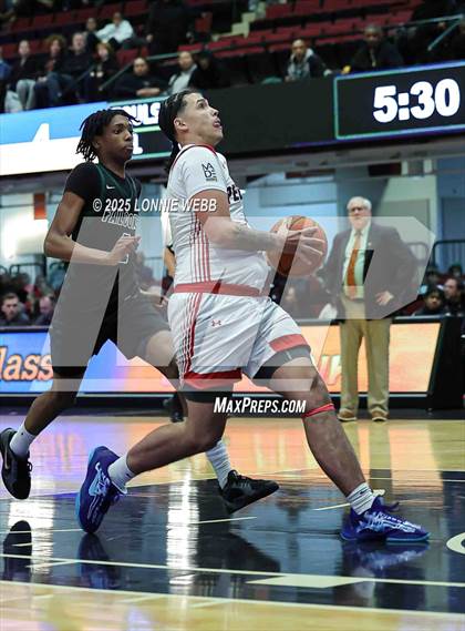 Thumbnail 1 in Woodlands vs Peekskill (Slam Dunk Showcase) photogallery.