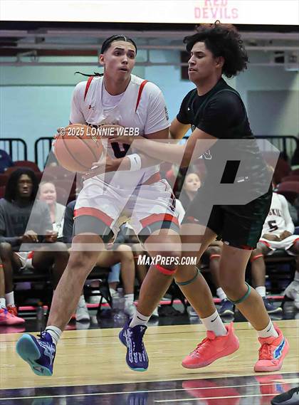 Thumbnail 3 in Woodlands vs Peekskill (Slam Dunk Showcase) photogallery.