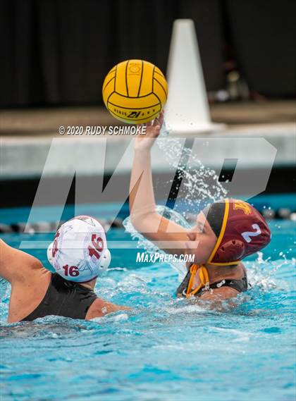 Thumbnail 2 in Santa Fe Christian vs Monte Vista (CIF SDS D5 Water Polo Finals) photogallery.