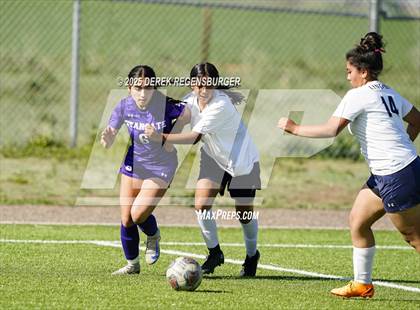 Thumbnail 3 in Stargate School vs Lincoln (CHSAA 3A Playoffs Round 1) photogallery.