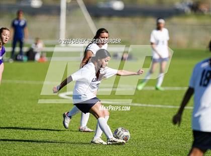 Thumbnail 3 in Stargate School vs Lincoln (CHSAA 3A Playoffs Round 1) photogallery.