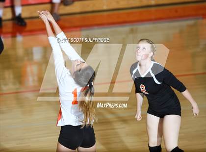 Thumbnail 3 in Grants Pass @ Roseburg photogallery.