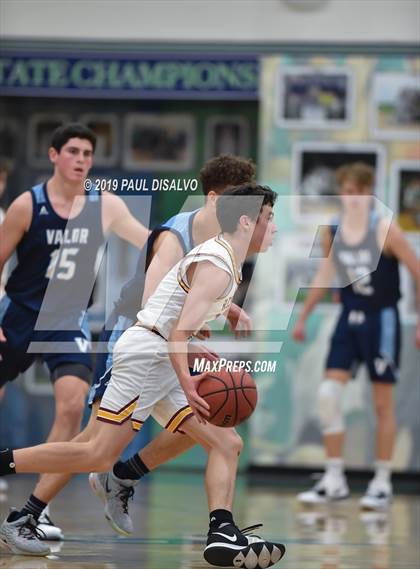 Thumbnail 3 in Valor Christian vs. Rocky Mountain photogallery.
