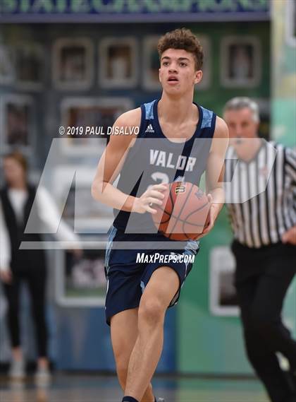 Thumbnail 2 in Valor Christian vs. Rocky Mountain photogallery.