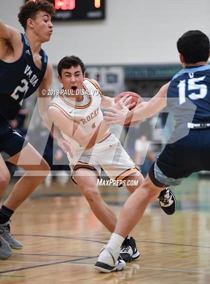 Thumbnail 3 in Valor Christian vs. Rocky Mountain photogallery.