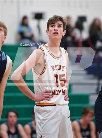 Thumbnail 2 in Valor Christian vs. Rocky Mountain photogallery.