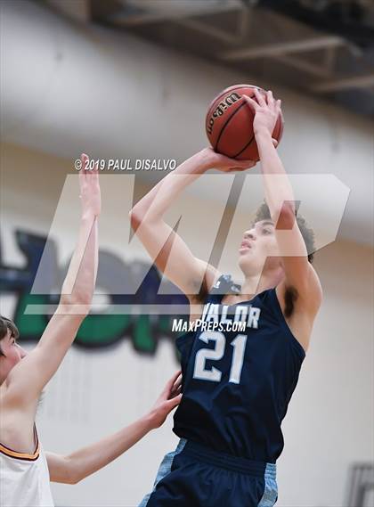 Thumbnail 2 in Valor Christian vs. Rocky Mountain photogallery.