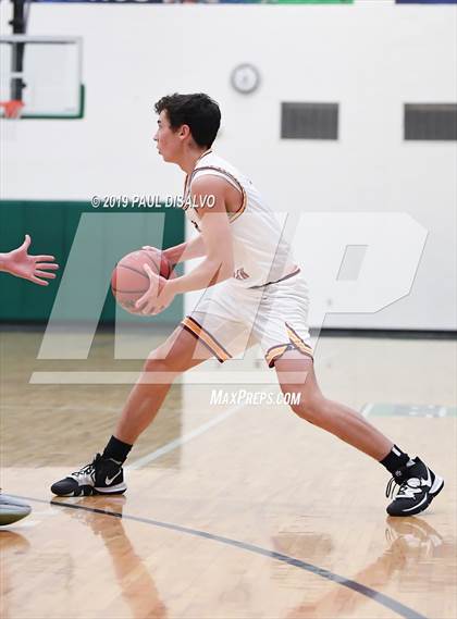 Thumbnail 3 in Valor Christian vs. Rocky Mountain photogallery.