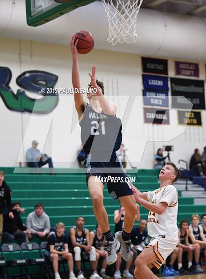 Thumbnail 2 in Valor Christian vs. Rocky Mountain photogallery.